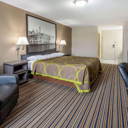 Desoto Inn & Suites Missouri Valley ภายนอก รูปภาพ