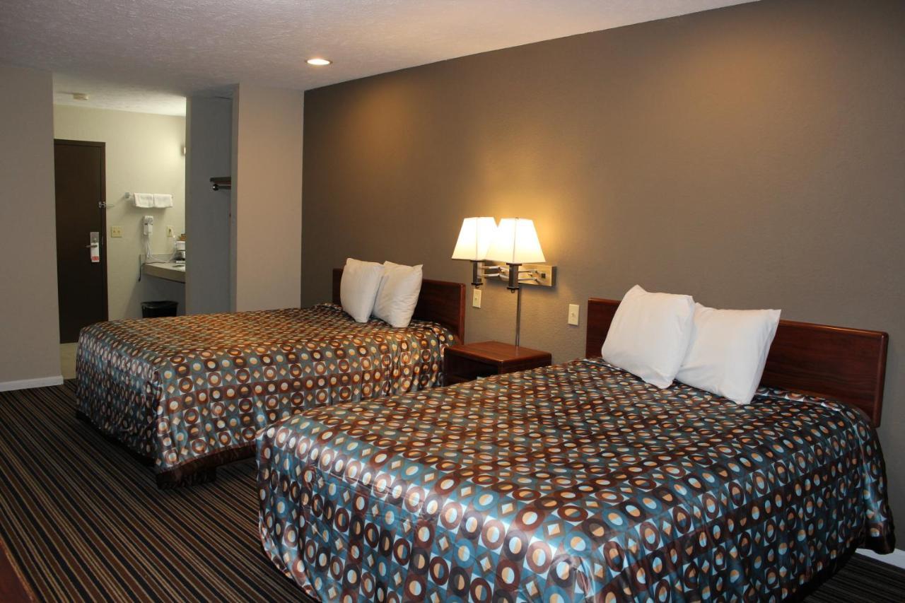 Desoto Inn & Suites Missouri Valley ภายนอก รูปภาพ