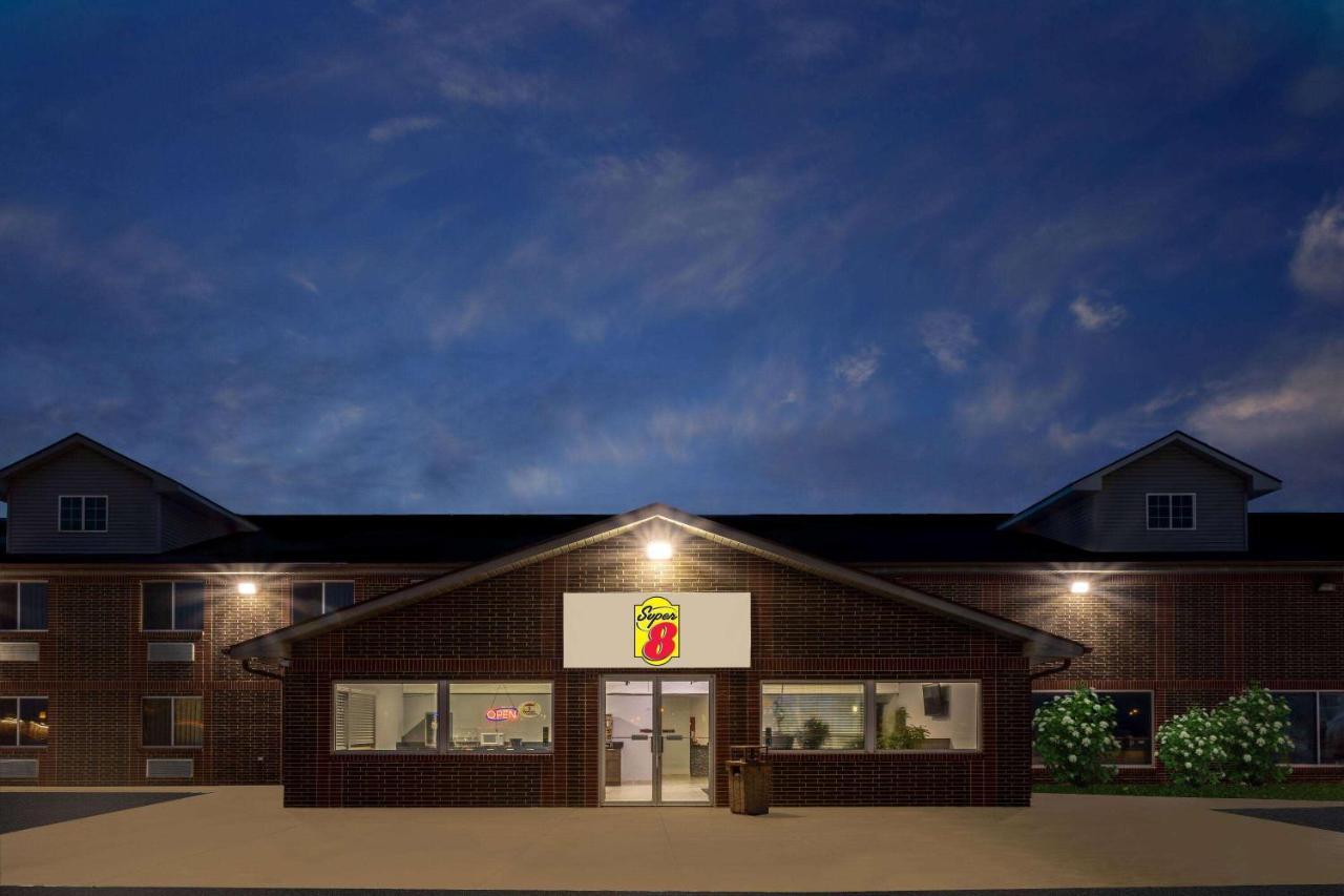 Desoto Inn & Suites Missouri Valley ภายนอก รูปภาพ
