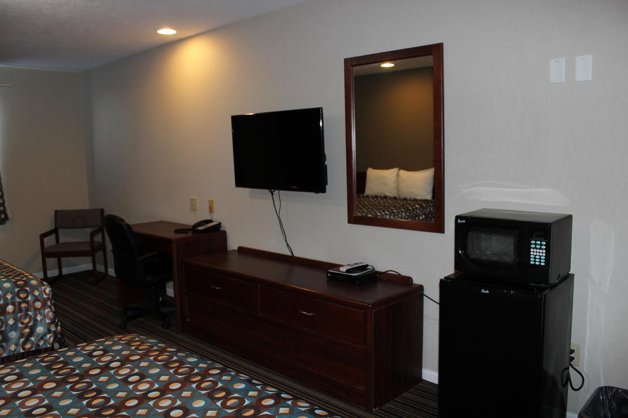 Desoto Inn & Suites Missouri Valley ภายนอก รูปภาพ