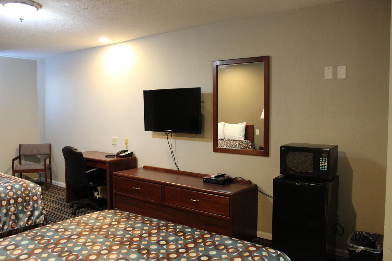 Desoto Inn & Suites Missouri Valley ภายนอก รูปภาพ