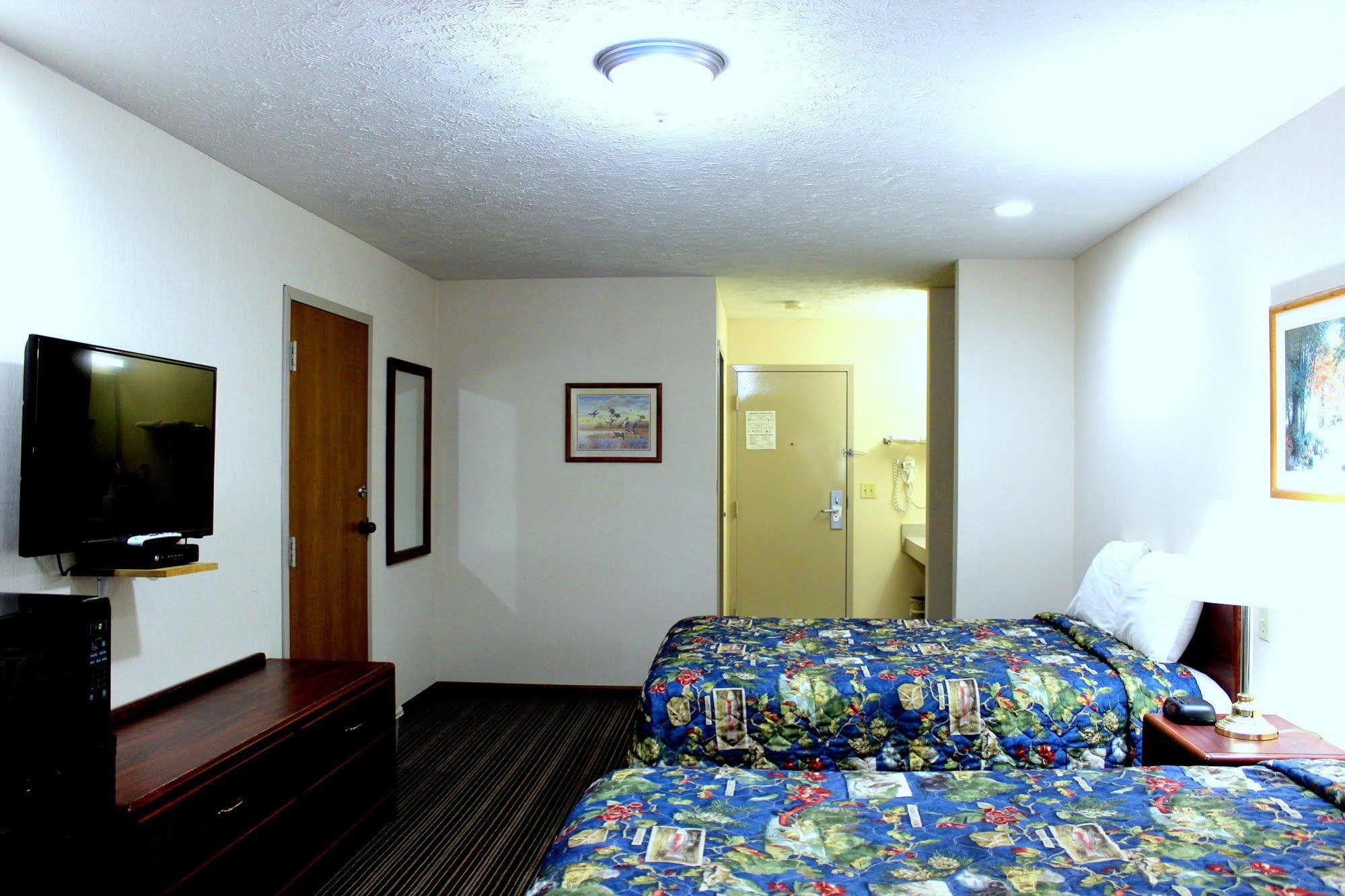 Desoto Inn & Suites Missouri Valley ภายนอก รูปภาพ